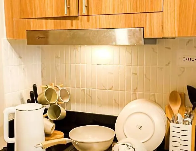 Cozy Staycation 1br With Wifi, Netflix And At Shore 3 Moa * Manila